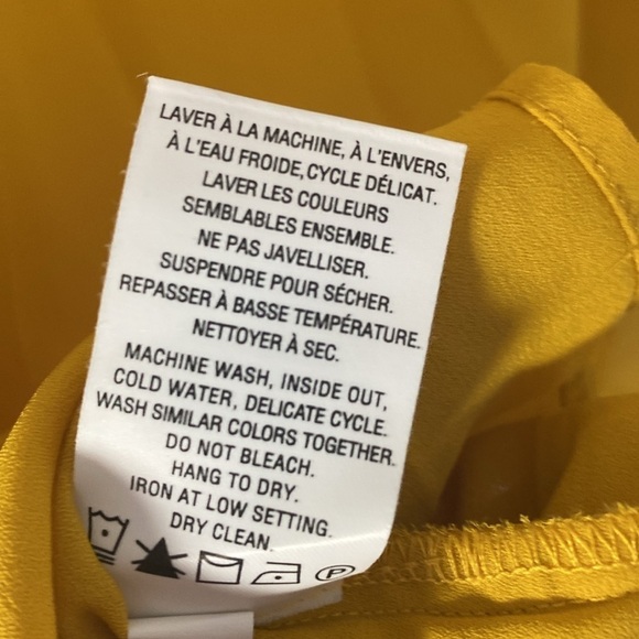 Reitmans Cap Sleeve Blouse, Size L - Picture 7 of 7